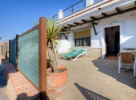 El Roqueo Apartment *